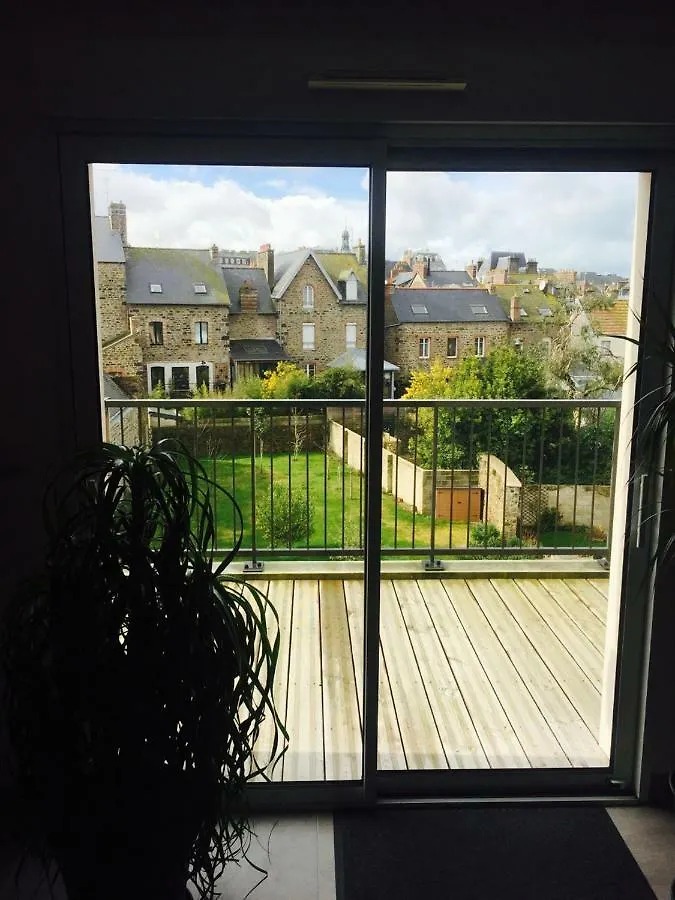 Charmant Appartement Saint Malo Saint Servan 0*, Saint-Malo